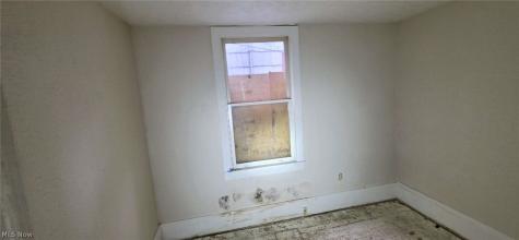 3248 W 90th Street Cleveland OH 44102