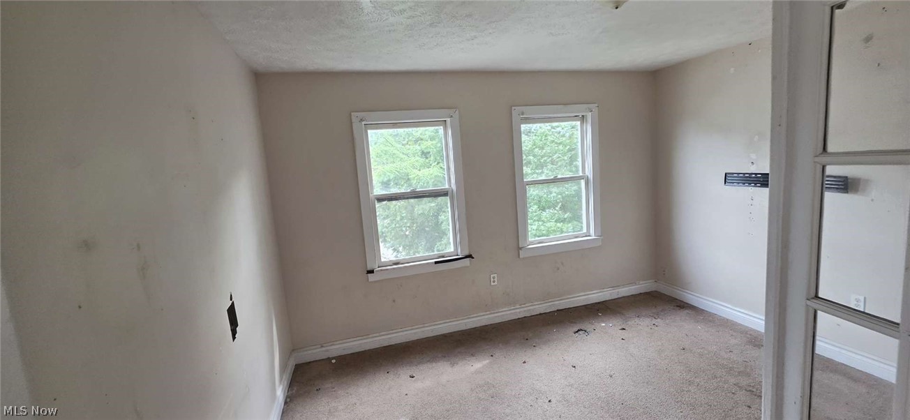 3248 W 90th Street Cleveland OH 44102