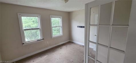 3248 W 90th Street Cleveland OH 44102
