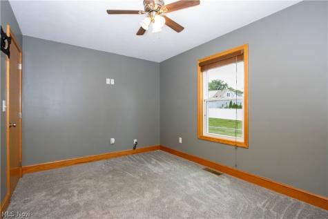 128 Woodlawn Avenue NW Canton OH 44708