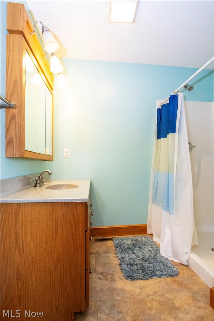 128 Woodlawn Avenue NW Canton OH 44708