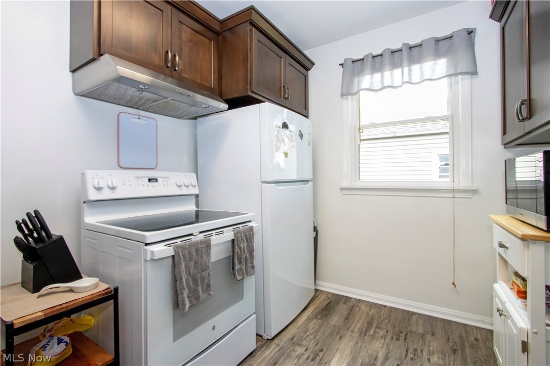 128 Woodlawn Avenue NW Canton OH 44708