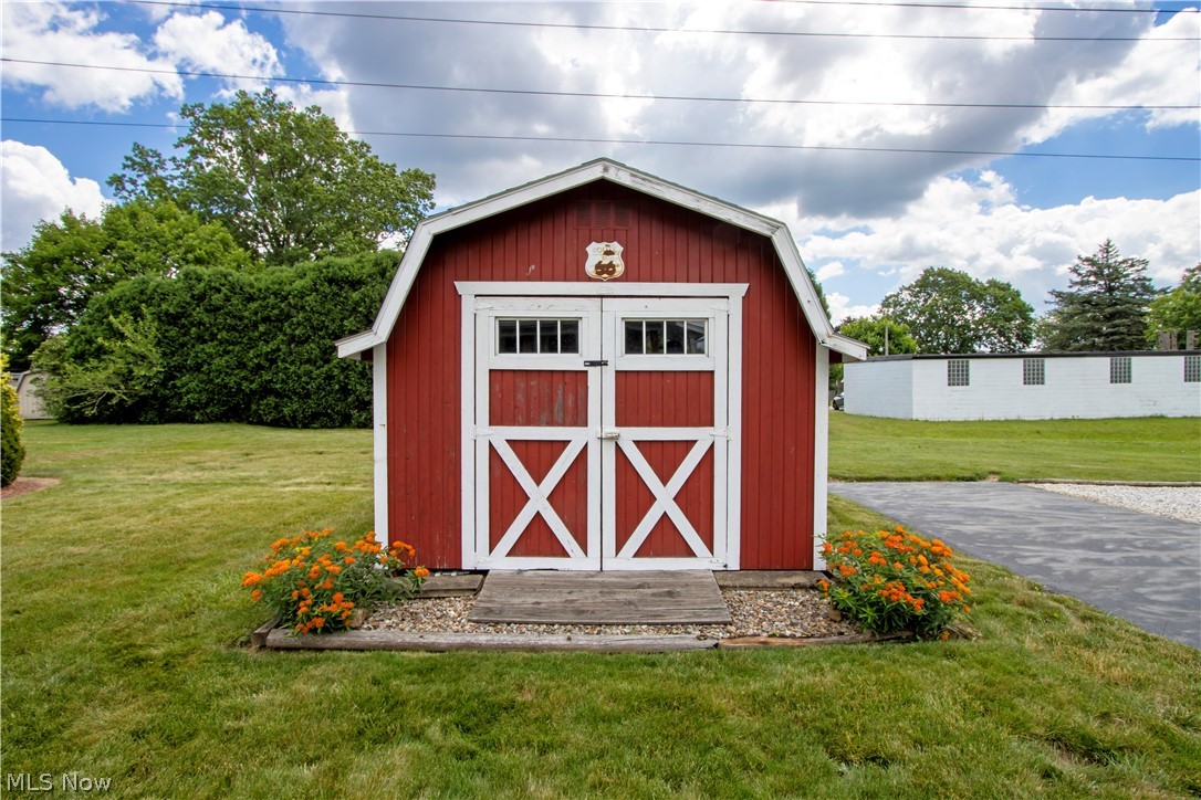 128 Woodlawn Avenue NW Canton OH 44708