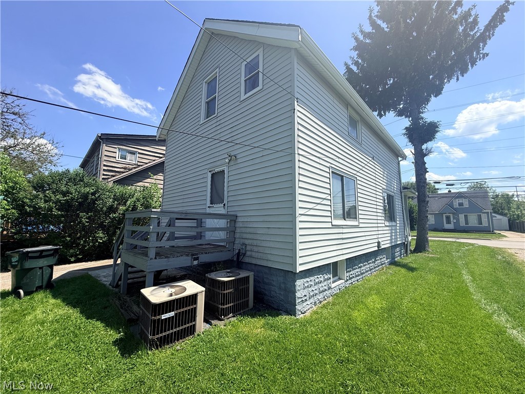 12809 Mccracken Road Garfield Heights OH 44125