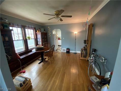 16119 Clifton Lakewood OH 44107