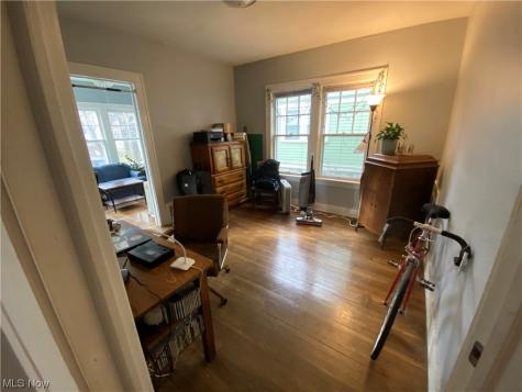 16119 Clifton Lakewood OH 44107