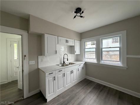 15317 Shiloh Road Cleveland OH 44110