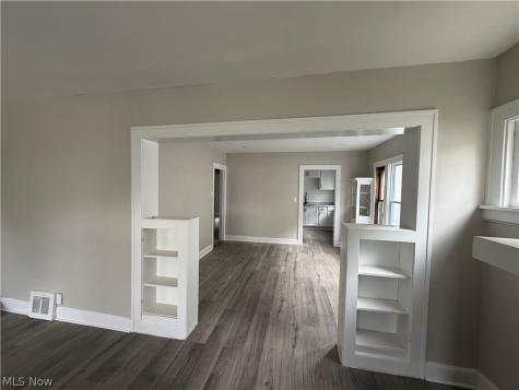 15317 Shiloh Road Cleveland OH 44110
