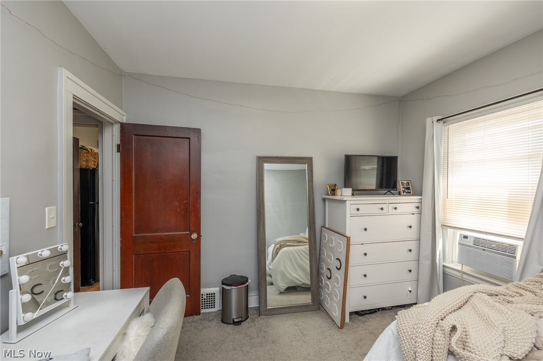 1629 Northland Avenue Lakewood OH 44107