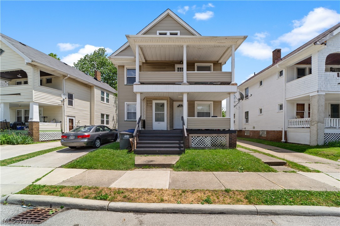 1279 Idlewood Avenue Lakewood OH 44107