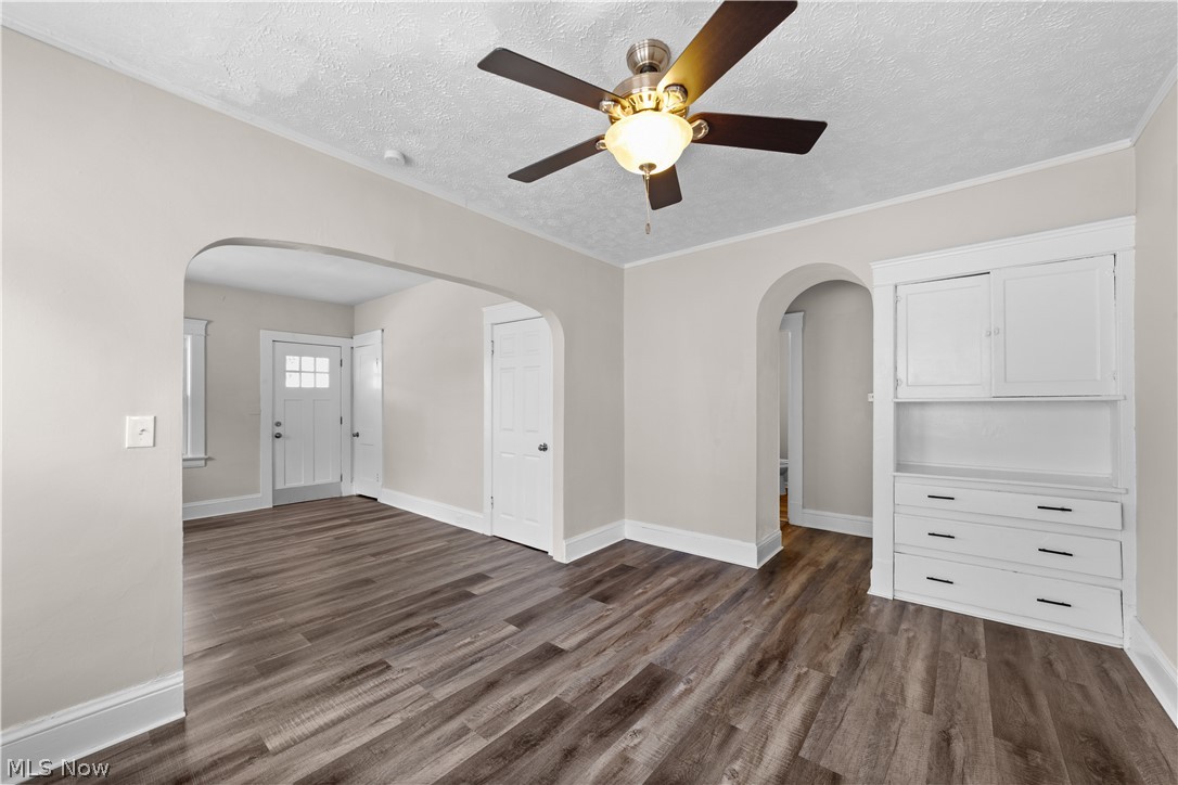 1279 Idlewood Avenue Lakewood OH 44107