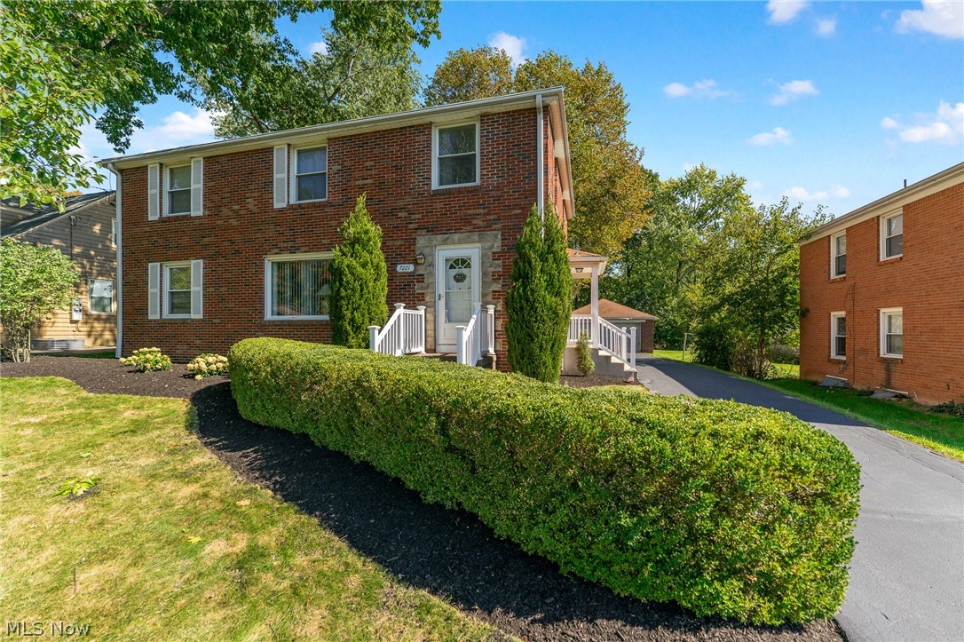 7223 Pennsylvania Avenue Poland OH 44514