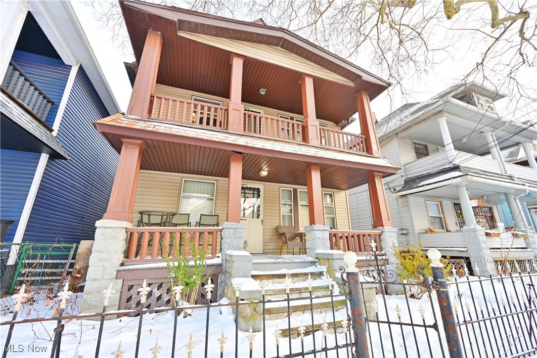 2589 W 10th Street Cleveland OH 44113