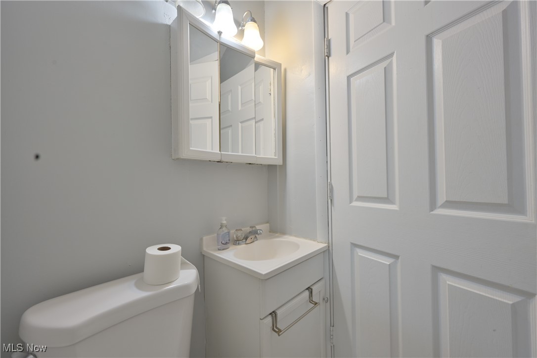 2589 W 10th Street Cleveland OH 44113