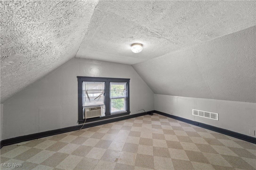 3334 W 82nd Street Cleveland OH 44102