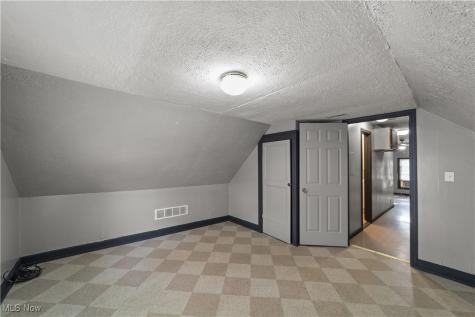 3334 W 82nd Street Cleveland OH 44102