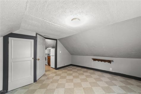 3334 W 82nd Street Cleveland OH 44102