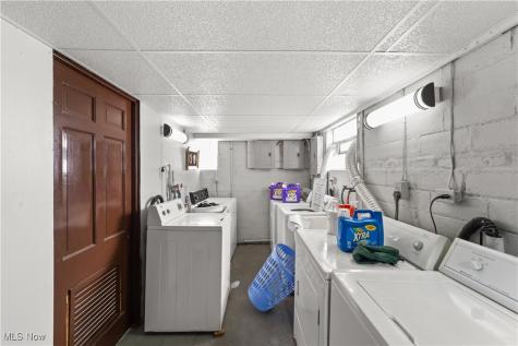 3334 W 82nd Street Cleveland OH 44102