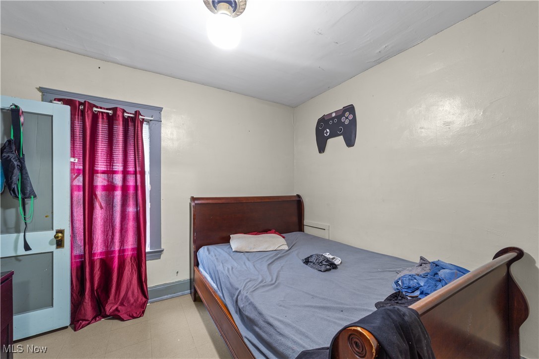 3334 W 82nd Street Cleveland OH 44102
