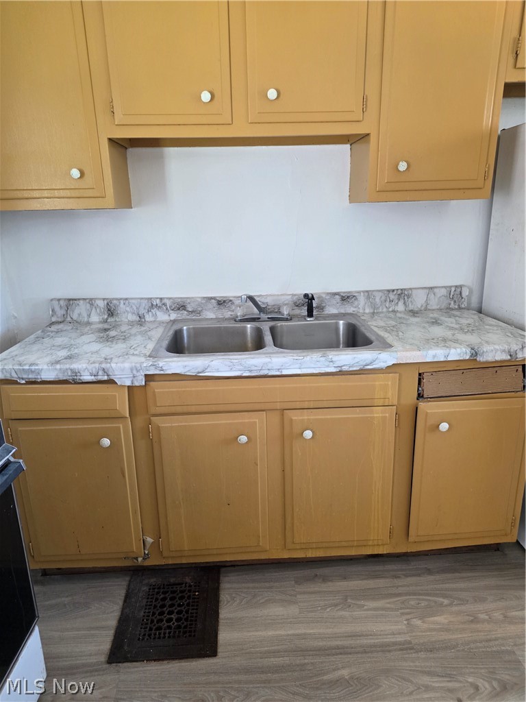 3235 W 88th Street Cleveland OH 44102