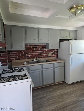 3235 W 88th Street Cleveland OH 44102