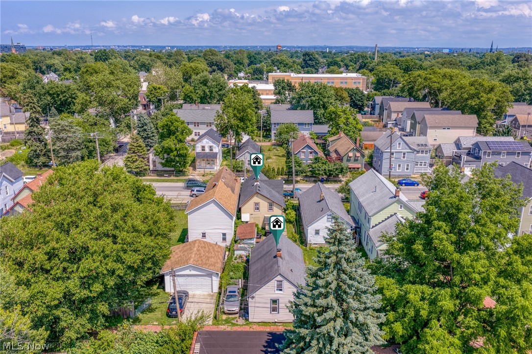 2060 W 44th Street Cleveland OH 44113