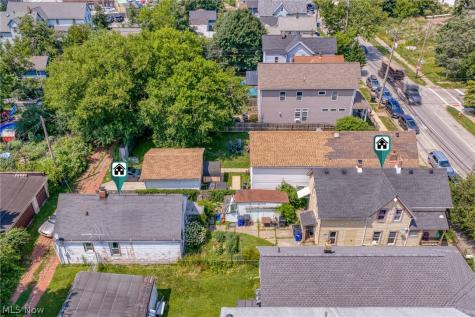 2060 W 44th Street Cleveland OH 44113