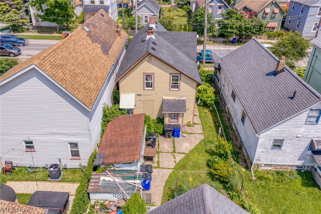 2060 W 44th Street Cleveland OH 44113