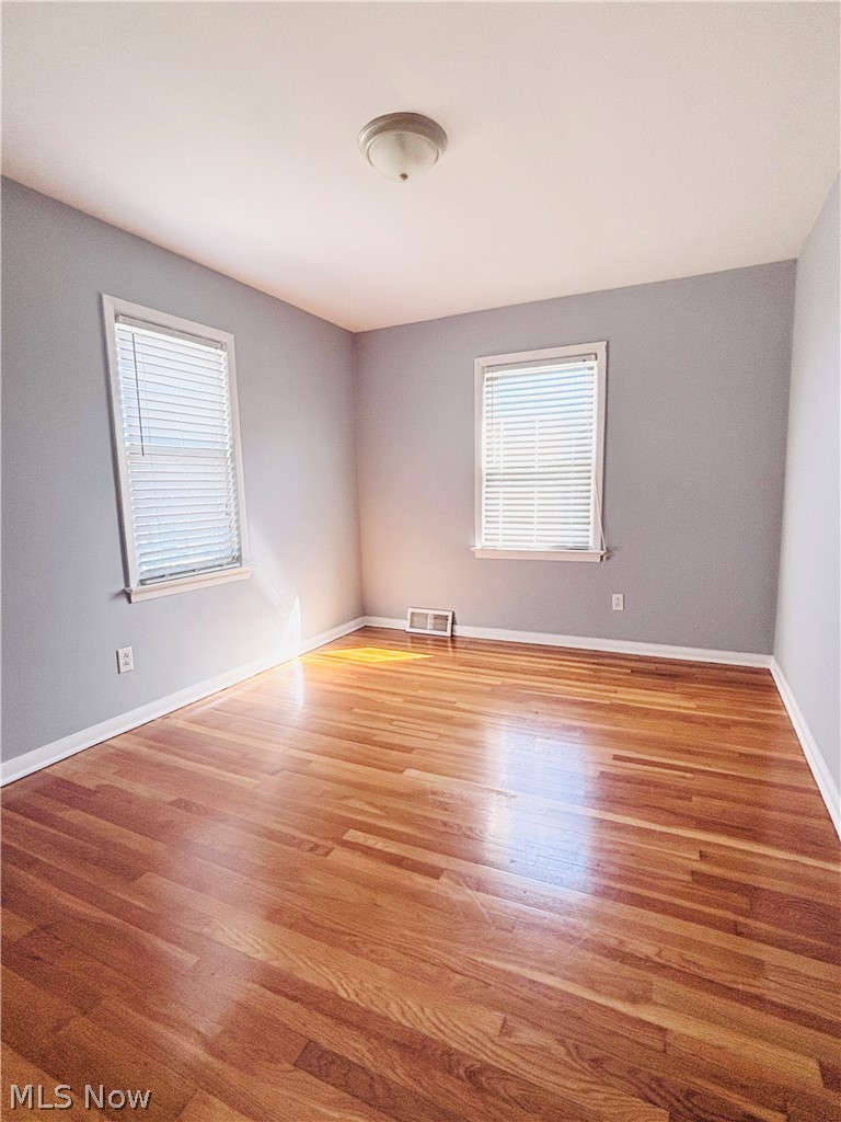 2024 Carabel Avenue Lakewood OH 44107