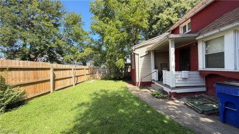 6801 Sebert Avenue Cleveland OH 44105