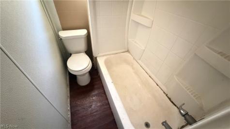 6801 Sebert Avenue Cleveland OH 44105