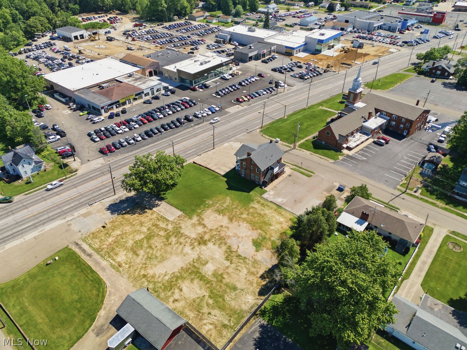 3727 Lincoln Way E Massillon OH 44646
