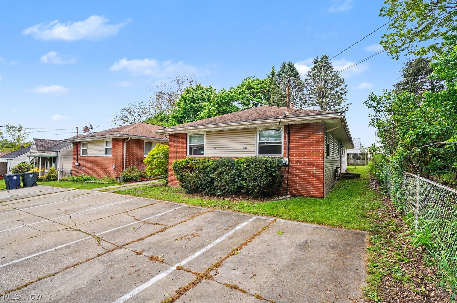 1618 - 1620 Wildon Avenue Akron OH 44306
