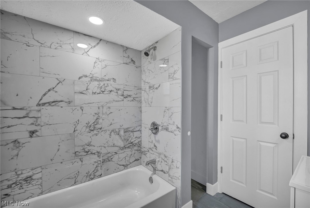 5714 Gerald Avenue Parma OH 44129