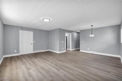 5714 Gerald Avenue Parma OH 44129