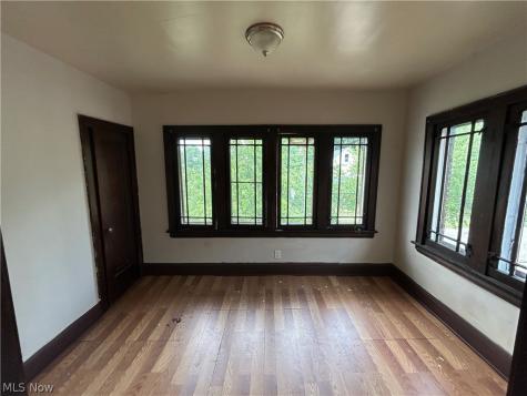 228 Cole Avenue Akron OH 44301
