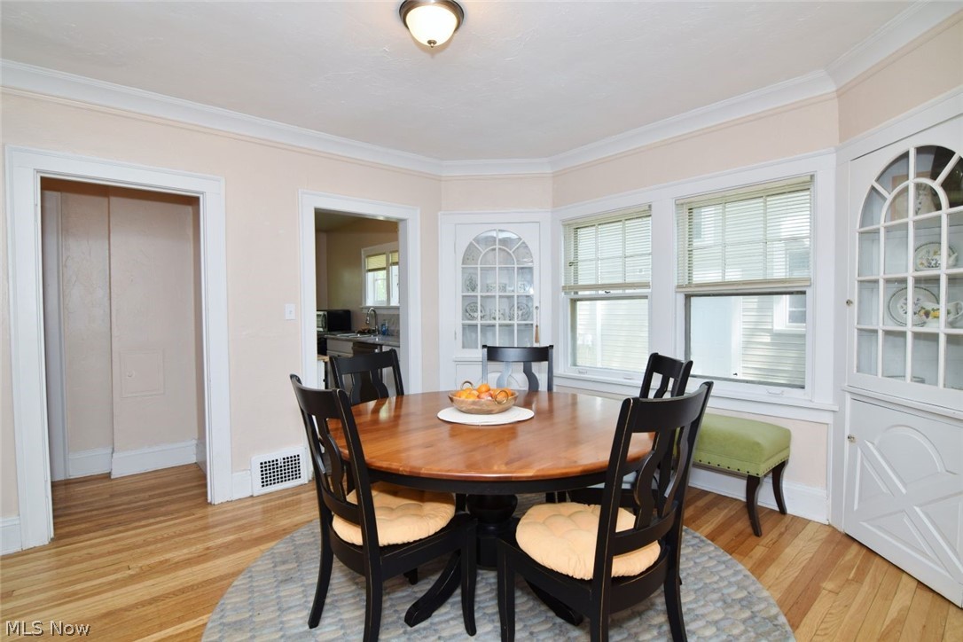 18227 Winslow Road Shaker Heights OH 44122