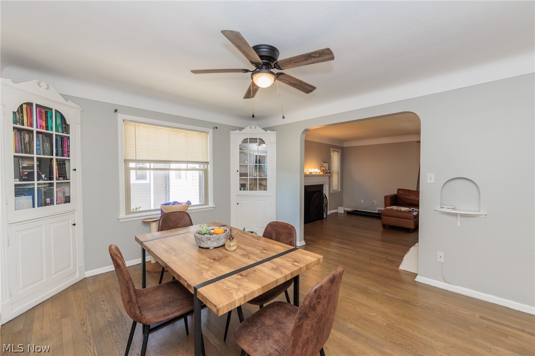 13833 Clifton Boulevard Lakewood OH 44107