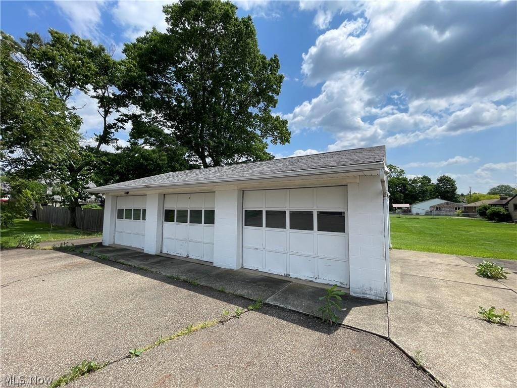 233-237 Kennedy Street Louisville OH 44641