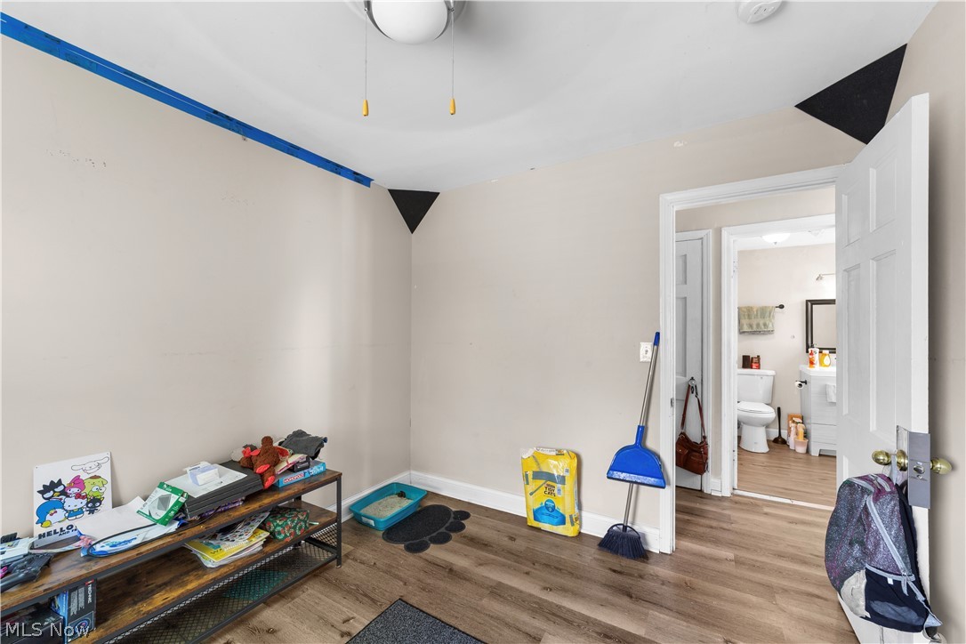 3113 Ashwood Cleveland OH 44120