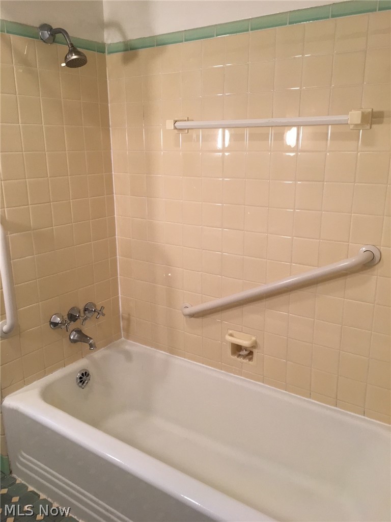 3452 Lynnfield Road Shaker Heights OH 44122