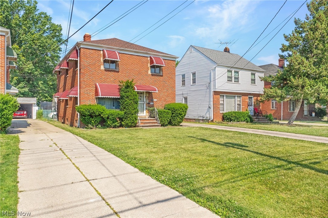 412 E 200th Street Euclid OH 44119