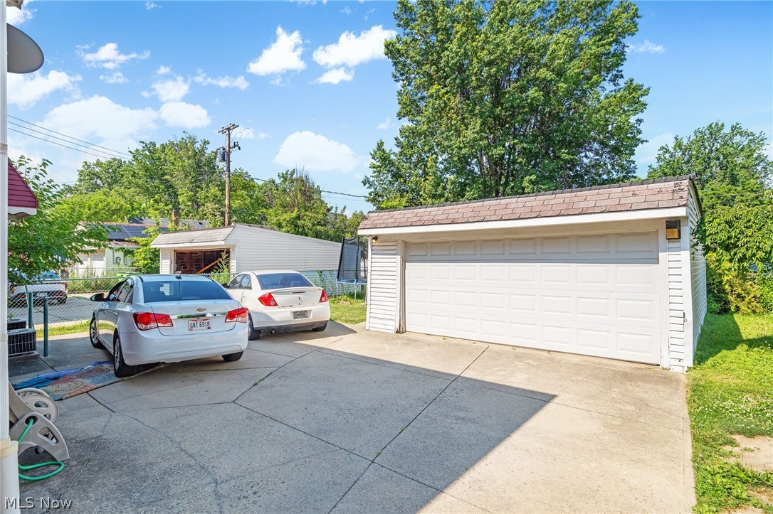 412 E 200th Street Euclid OH 44119