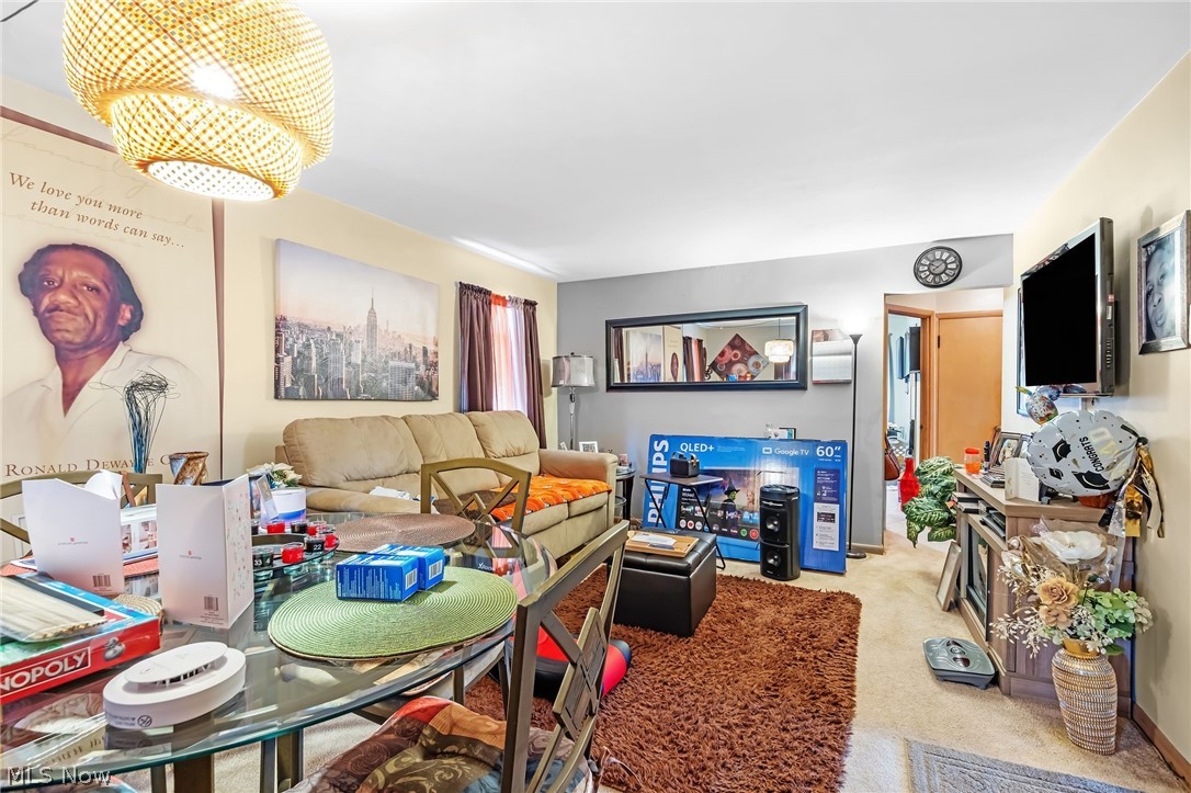 412 E 200th Street Euclid OH 44119