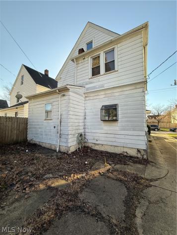 3151 W 94th Street Cleveland OH 44102