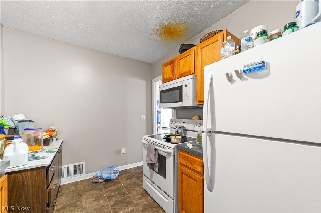 13116 Cedar Road Cleveland Heights OH 44118