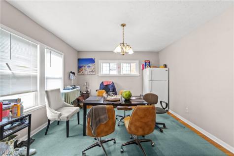 13116 Cedar Road Cleveland Heights OH 44118