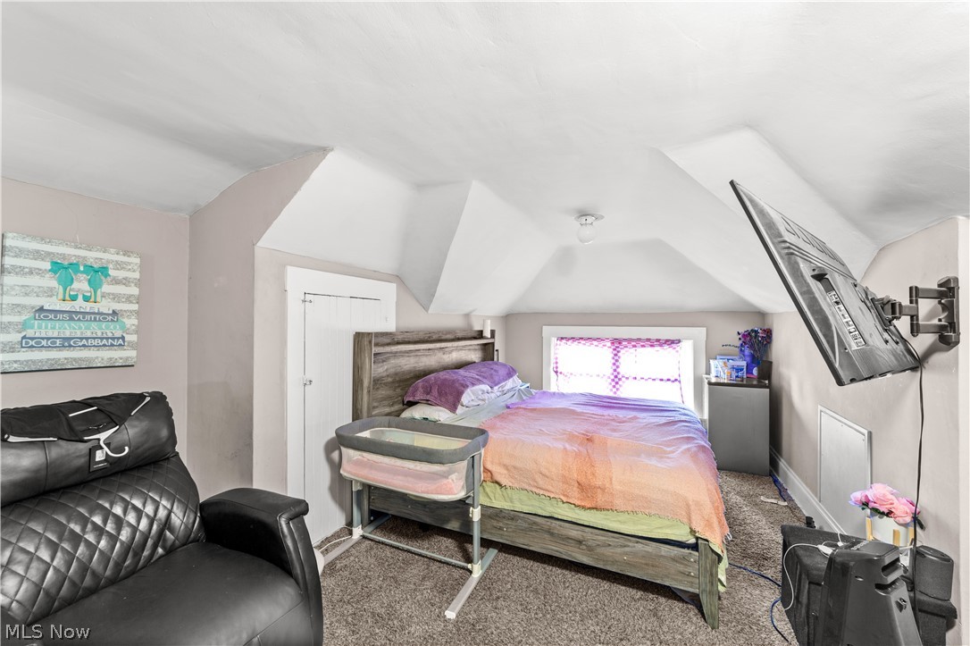 13116 Cedar Road Cleveland Heights OH 44118