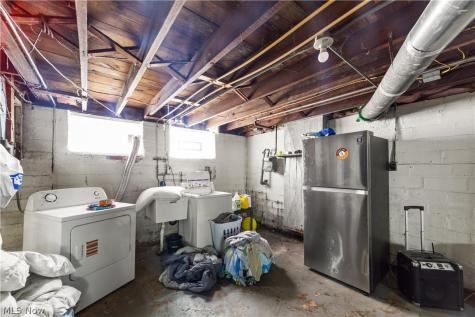 13116 Cedar Road Cleveland Heights OH 44118