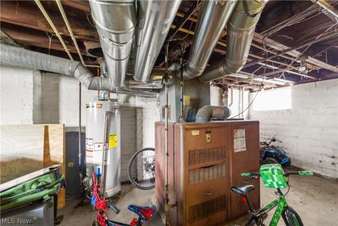 13116 Cedar Road Cleveland Heights OH 44118
